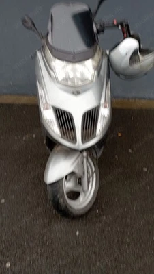 verkaufe meinen Motoroller Kymco Yager 50 Gt - Bild 1 von 4