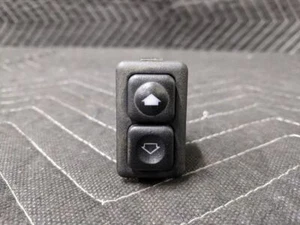 Interruptor elevalunas iluminado BMW E24/E28/E30 61311381205 - Imagen 1 de 5