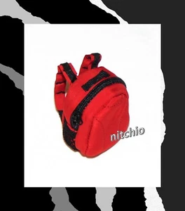 Mezco One:12 Hoodz Vapor – RED BACKPACK 1/12 Scale Soft Goods - Picture 1 of 8