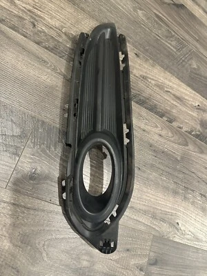 Faro antiniebla delantero izquierdo Honda HR-V 2016 2017 2018 LH OEM 71106-T7J-H00 Foto 1 de 4