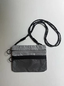 NEW TOPSHOP Mini Sport Festival Canvas Crossbody Bag In Metallic Silver - Picture 1 of 3