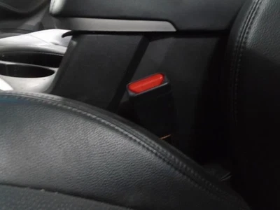 Seat Belt Front Bucket Seat Driver Buckle Fits 11-15 TUCSON 1364484 Foto 1 de 2