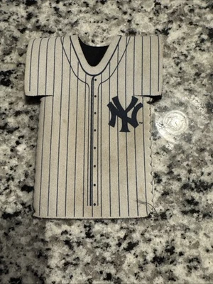 KOLDER / MLBP 2011 NY NEW YORK YANKEES FUNDA BOTELLA CERVEZA KOOZIE *LOGOTIPO MLB Foto 1 de 2