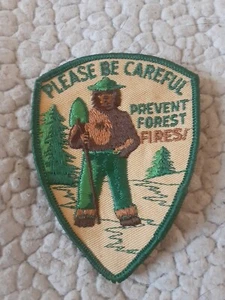 (b71) Boy Scouts - Camp Garland - Smokey the Bear patch - Picture 1 of 2