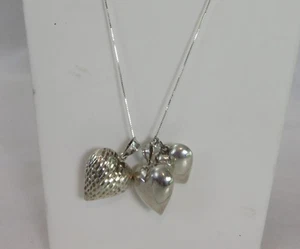 4 Sterlingsilber aufgeblähte Herzen Anhänger mit 24" Box Gliederkette Italien 17,7 Gramm - Bild 1 von 7