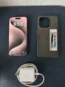 Apple iPhone 15 Pro - 256 GB - Natural Titanium (Unlocked) Lot - Picture 1 of 17