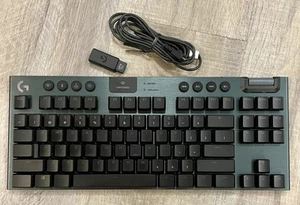 Logitech G915 TKL RGB Kabellose Gaming Tastatur GL Tactile 920-009495 - Bild 1 von 5