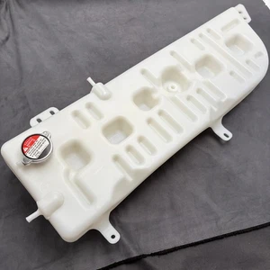 Radiator Coolant Recovery Reservoir For 00-05 Ford F650 F750 F160031 F81Z8A080AA - Picture 1 of 12