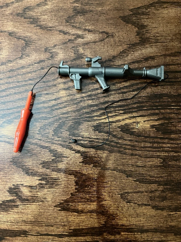 Coleco Rambo First Blood 1985 lanzacohetes RPG arma de misiles Foto 1 de 1