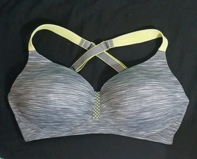 MaidenForm Convertible Sports Bra Gray/Green Adjustable Straps Used Size 34D - Image 1 of 4