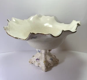 Pedestal de cerámica molde holandés de colección con borde dorado con volantes calcomanía floral frutero 7" - Imagen 1 de 12
