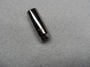 Craftsman 3/8" Drive Spark Plug Socket, size 5/8", made in USA - Part # 43324 - Picture 1 of 3