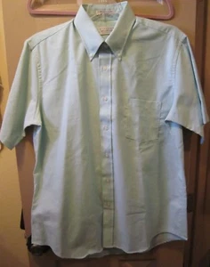 NEW SZ 17 EDITIONS BY VAN HEUSEN MENS GREEN SHORT SLEEVE BUTTON DOWN SHIRT, NWOT - Picture 1 of 6