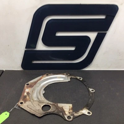 Volkswagen Golf 2004 4 puertas - placa de motor Foto 1 de 4