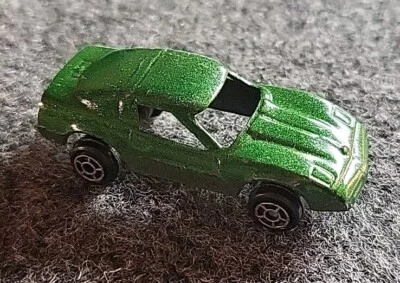 Tootsietoy 2" Long Diecast Corvette Green #2 Made In Chicago - Image 1 of 4