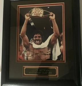 Leon Spinks Boxer Autographed Photo COA  - Picture 1 of 4