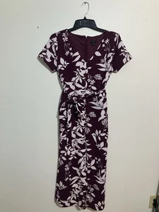 Ann Taylor Burgundy Chic Boho Floral Jumpsuit Women’s Size Medium NWOT $129 - Picture 1 of 4