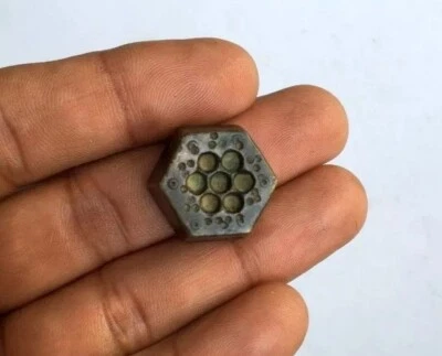 1890's Ancient Bronze Hand Carved Beautiful Design Jewelry Mold Die Mughal - Image 1 of 4