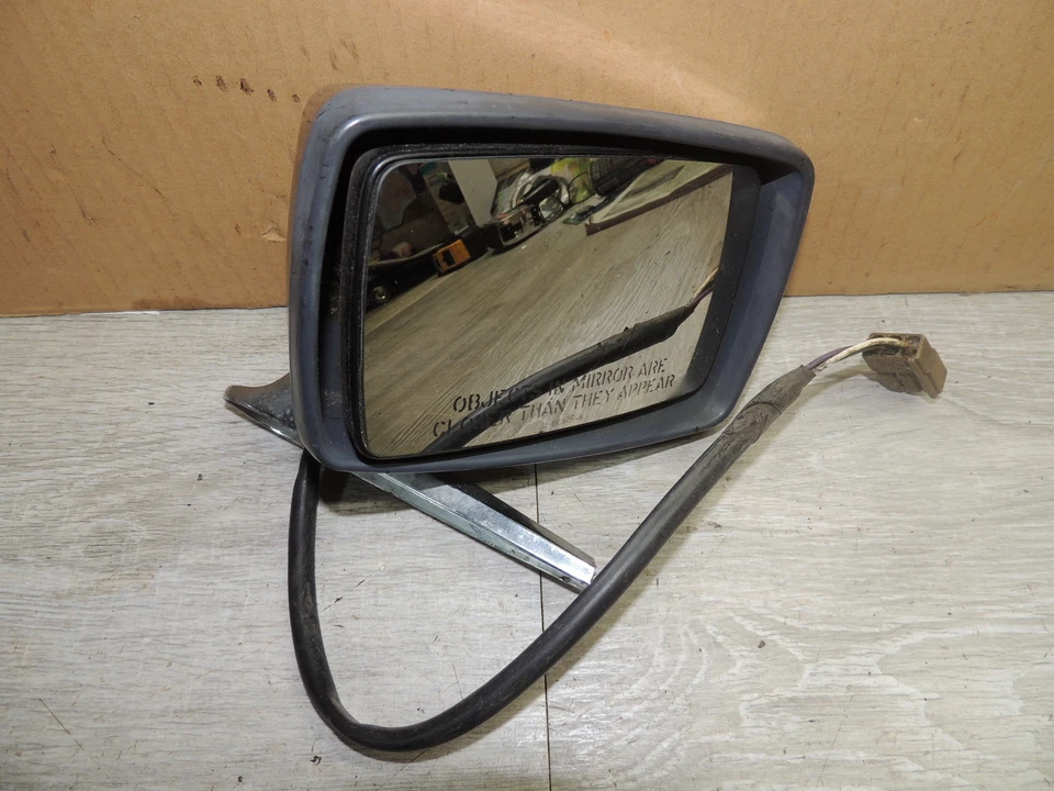 Espejo retrovisor lateral para pasajeros Ford Crown Victoria LTD 1987-1991 Mercury Colony Park Foto 1 de 4