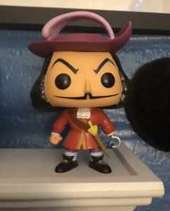 Funko POP! Disney - Figurina in vinile - CAPTAIN HOOK #26 *SCIOLTA - SENZA SCATOLA** - Foto 1 di 1
