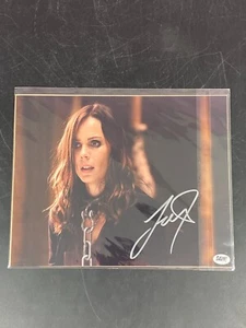 Laura Vandervoort Puzzle signed Autogramm 8 x 10 Foto Bam Box COA - Bild 1 von 7