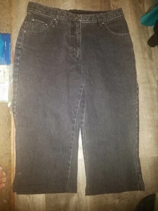 Vintage B.U.M Capri's Black Size 9 - Picture 1 of 4