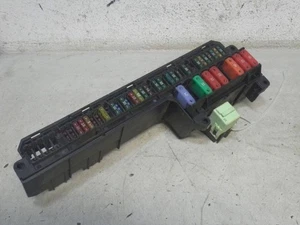 SICHERUNGSKASTEN BMW 5er Touring (E61) 61146957330 - Bild 1 von 1