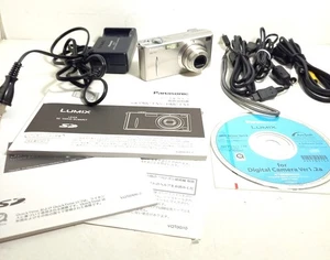 [Excellent] Panasonic Lumix DMC-FX1 12.2mp 5.8-17.4mm 12.8-4.9 With Charger - Picture 1 of 14