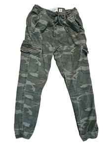 Pantalones de mezclilla ABERCROMBIE AND FITCH verde camuflaje cargo con cordón para mujer talla XS 0/2 - Imagen 1 de 5