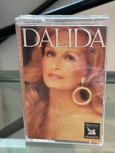 RARE K7 AUDIO TAPE MC CASSETTE - DALIDA - HIS FIRST HITS - NEW ⭐️ - Picture 1 of 3