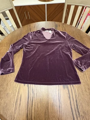Field Gear Women Velvet Long Sleeve V-Neck Shirt Purple Velour Size Medium - Imagem 1 de 4