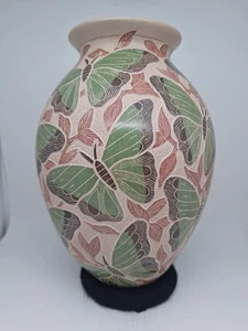 Mata Ortiz handmade pottery  by Pedro Quintana 10.25" Tall 7" wide (Butterflies) - Picture 1 of 8