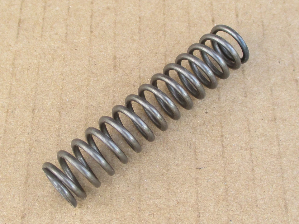 BOMBA DE ACEITE VÁLVULA DE PRESIÓN RESORTE LINCOLN SOLDADOR F140 F162 MOTOR CONTINENTAL Foto 1 de 1