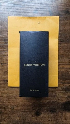 Louis Vuitton Pur Oud Eau de Parfum 100ml Unisex With LV Gift Bag - Image 1 of 4