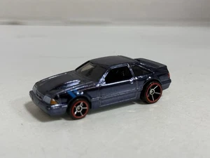 Hot Wheels 40th Anniversary Modern Classics '92 Ford Mustang Dark Blue - Picture 1 of 9