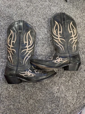 Justin Boots Mujer’s Talla 8 Distressed Fe Cruz Bordada Vaquero Bota Llamas Foto 1 de 4