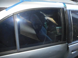 Nissan Pulsar N15 Right Rear Door Glass - Bild 1 von 1