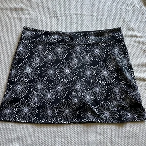 Tranquility Skort Skirt Womens Lrg Black Inner Shorts Colorado Clothing Athletic - Picture 1 of 8