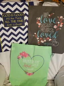 Religiöse Tragetasche rosa Stoff Wiederverwendung 14 x 15 Blumenvers Philipper 4:8 - Bild 1 von 4