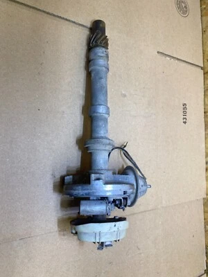 73 1971-74 GM Chevrolet-GMC Big Block Distributor 1112105  1973 454 402 chevy - Image 1 of 4
