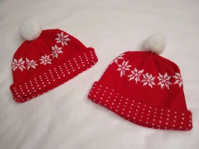 Vintage Kid's Winter Hat Cap Snow Beanie Red White Snowflakes 70s 80s POM POM - Image 1 of 4
