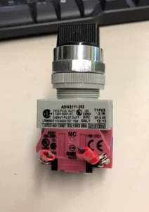 IDEC ASW3111-203 On/Off Start Switch - Imagen 1 de 4