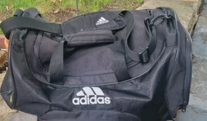 Adidas Fresh Pak Black Duffle Gym Bag Over Night Bag Weekender Sports Bag 21" - Picture 1 of 4