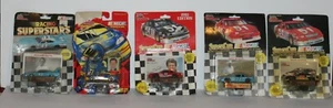 5-NASCAR Legends 1:64 Racecars with Collectors Card with Stand-Richard Petty-New - Picture 1 of 7