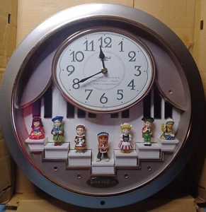 Rhythm "JUMPIN KIDS" Magic Motion Musical Wall Clock W/ Moving Figurines Piano - Picture 1 of 15