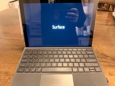 Microsoft Surface Pro 5 (2017) – 128GB SSD – i5 – Bundle – Works Great - Image 1 of 4