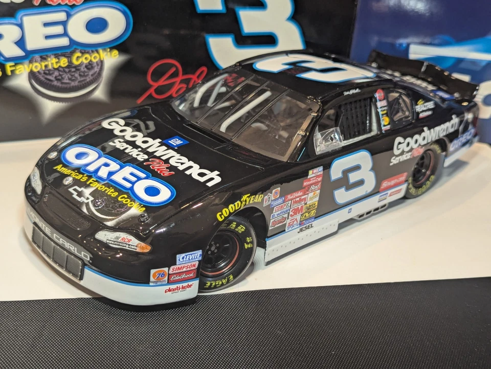 2001 Action Dale Earnhardt #3 Oreo GM Goodwrench Service Plus 1/18 1 of 3000