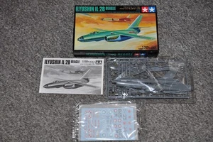 Tamiya Ilyushin IL-28 Beagle Model Kit - 1/100th Scale - Combat Plane Series 1 - Picture 1 of 7