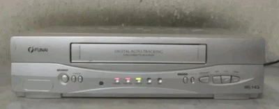 FUNAI 30A250 VIDEOREGISTRATORE VHS 4 TESTINE CON TELECOMANDO  - Immagine 1 di 4