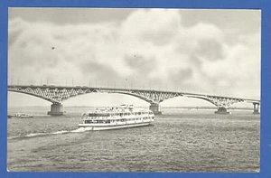 PC 1979 Russian Town Saratov River Bridge - Imagen 1 de 2